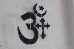 Essay in Hindi : Communal Harmony