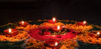 Dewali essay in Hindi