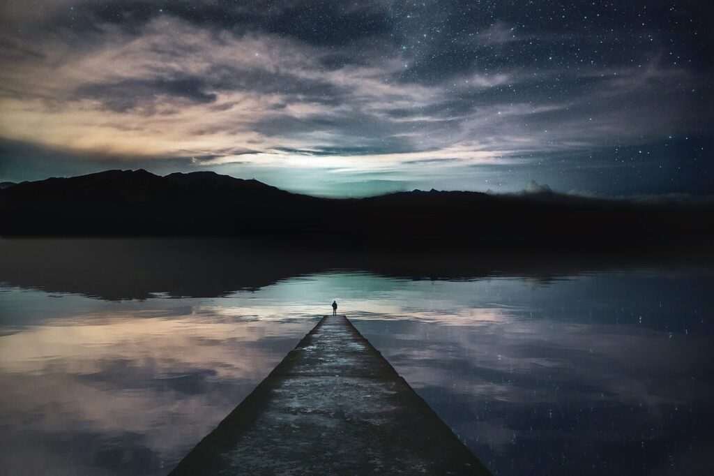 Poem aadmi badhne laga