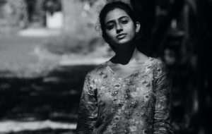 Ghazal dosti mein bewafa hai