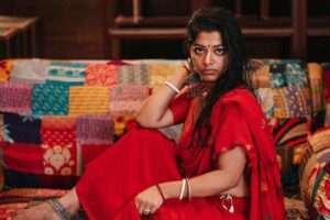 Aankh par Kavita