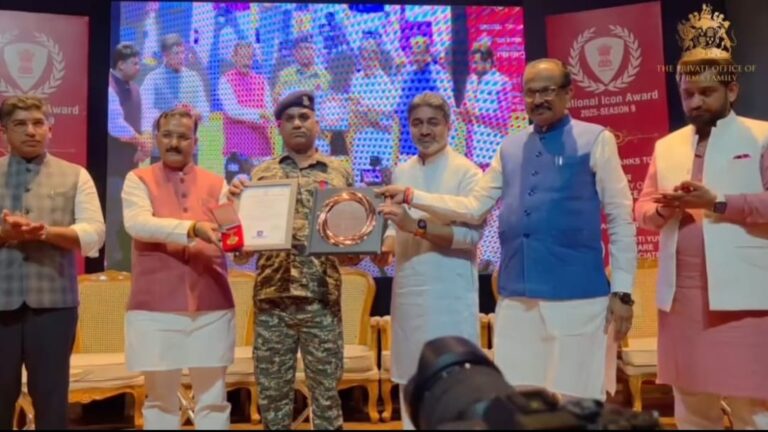 सम्मानित हुए सैनिक कवि उदय