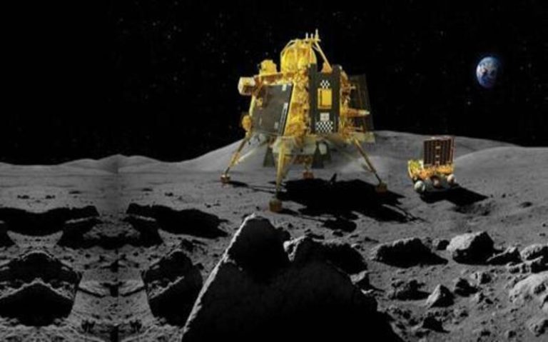 चंद्रयान से | Chandrayaan se